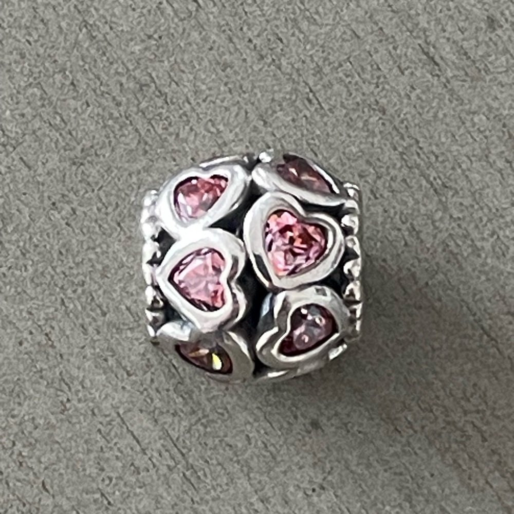 Authentic Pandora “Love All Around” Charm